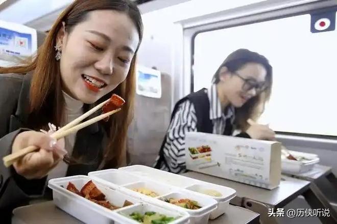 菜正在加速突围未来将成为餐饮新趋势！麻将胡了2试玩外卖时代或将终结？预制(图7)